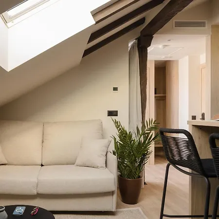 Libere Bilbao Ledesma Apartment Exterior photo